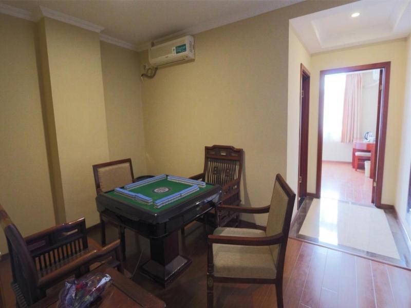 Greentree Inn Shanghai Pudong Airport Huaxia East Road Railway Station Shell Hotel Xangai Exterior foto