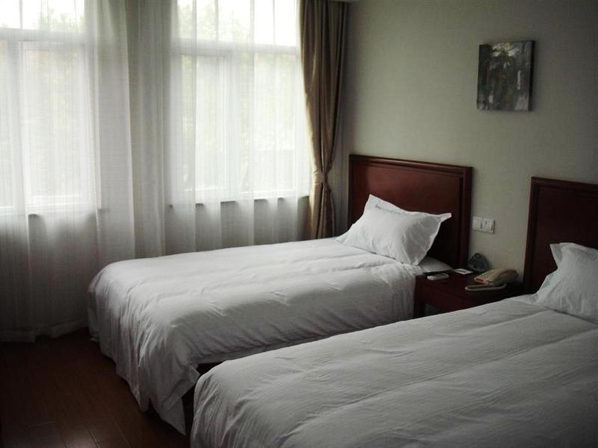 Greentree Inn Shanghai Pudong Airport Huaxia East Road Railway Station Shell Hotel Xangai Exterior foto