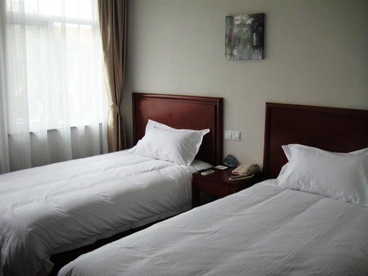 Greentree Inn Shanghai Pudong Airport Huaxia East Road Railway Station Shell Hotel Xangai Exterior foto